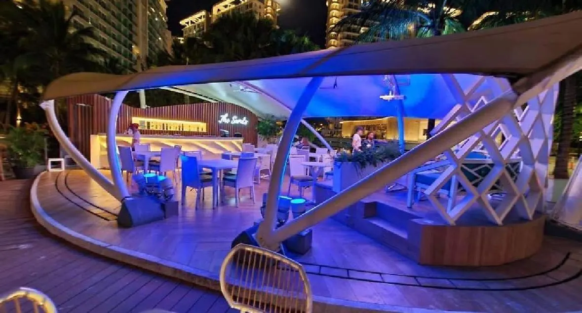 Azure Urban Resort Residences - Staycationary Miami 1710 Manila Philippines