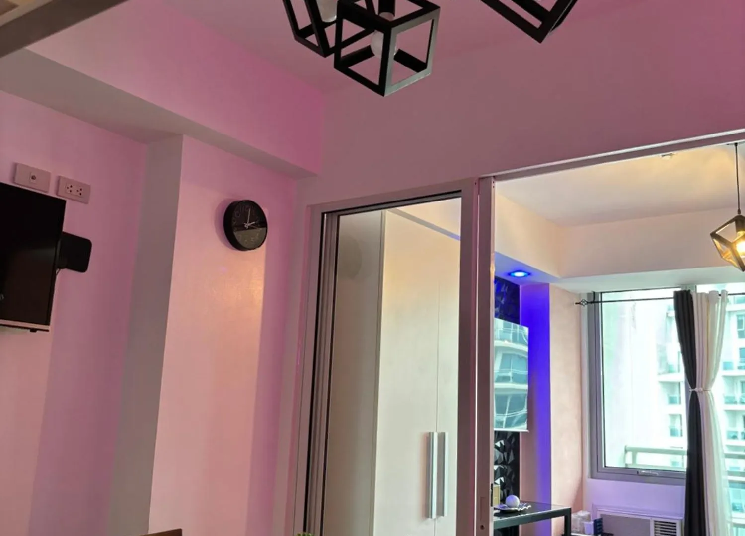 Azure Urban Resort Residences - Staycationary Miami 1710 Manila